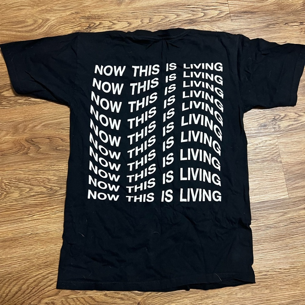 Black Graphic T-Shirt Now This is Living